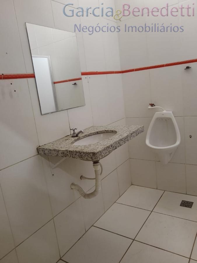Excelente oportunidade comercial à venda em Jundiaí-SP, Vila Progresso! 4 banheiros e 477m² de área. Aproveite!