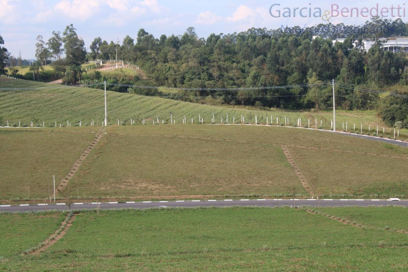 Imperdível! terreno de 1.200m² em condomínio de luxo em itup