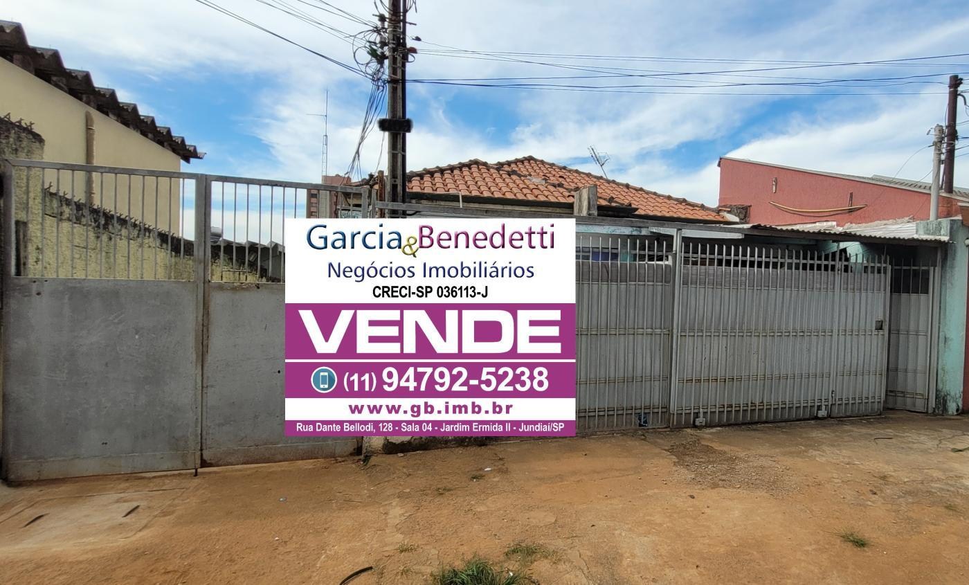 Ótimo imóvel para investimento, com terreno grande a venda e
