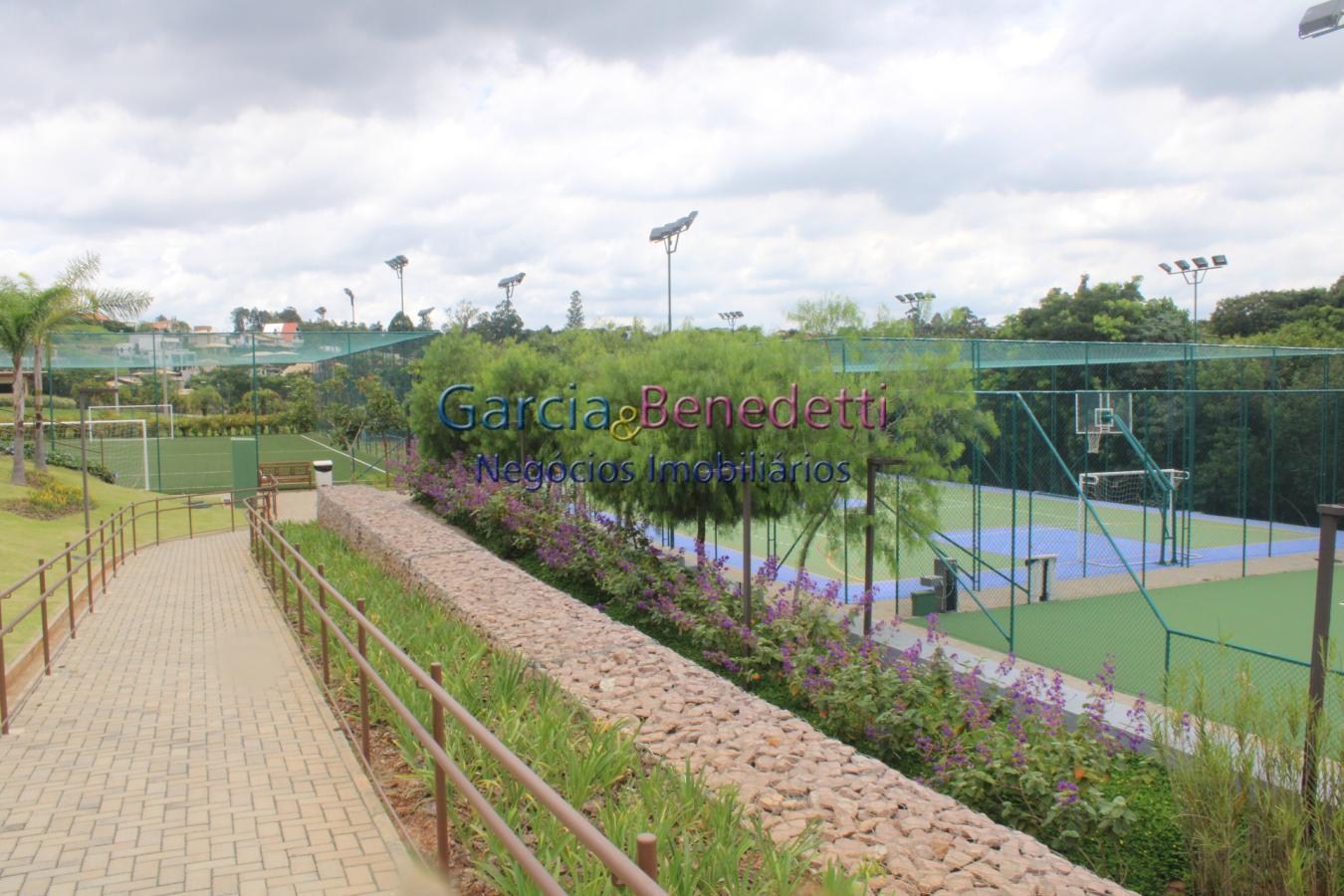 Terreno de 1.616,79m² em condomínio à venda em Jundiaí-SP, bairro Medeiros: sua oportunidade de construir o sonho!