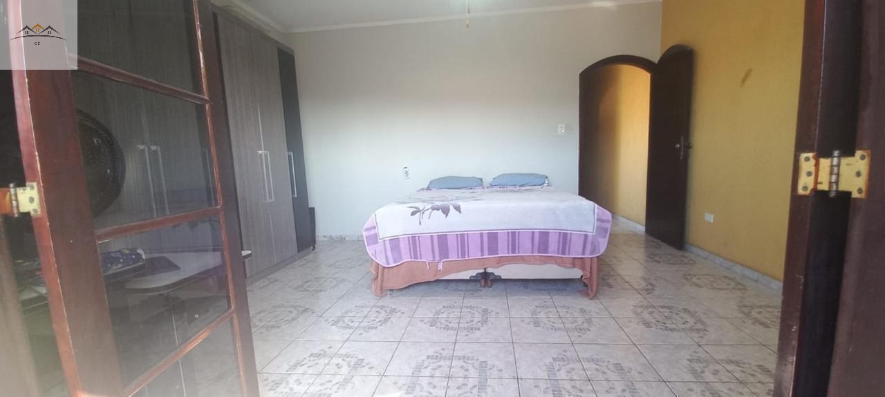 Casa, 3 quartos, 210 m² - Foto 8