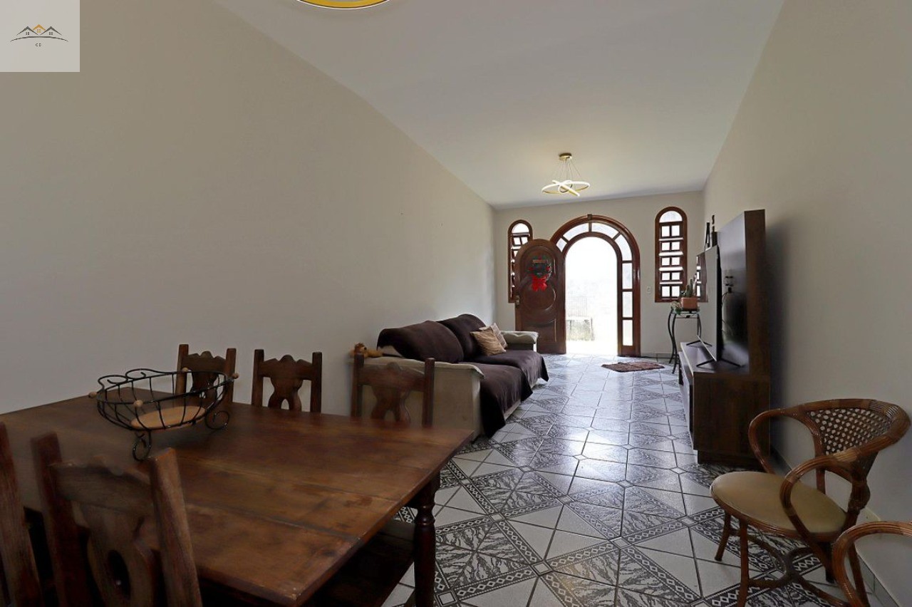 Casa, 5 quartos, 310 m² - Foto 2