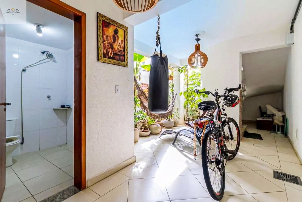 Casa, 4 quartos, 300 m² - Foto 21