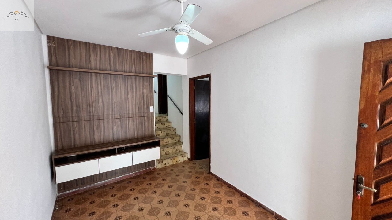 Casa, 2 quartos, 120 m² - Foto 1