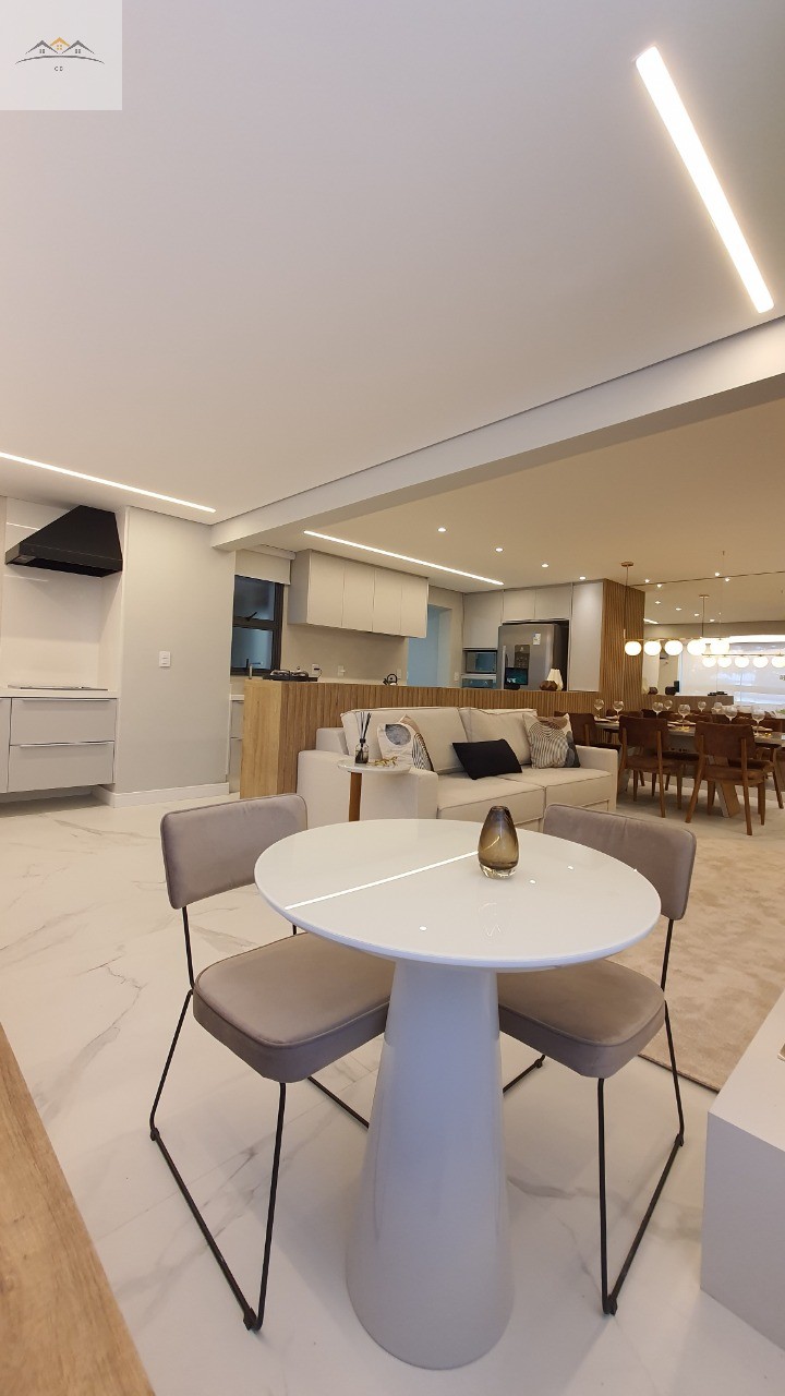 Apartamento, 3 quartos, 115 m² - Foto 1