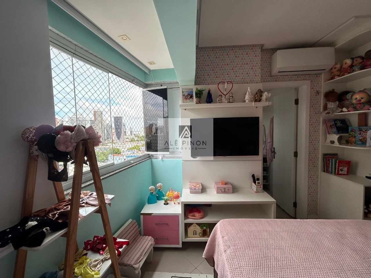 Imperdível oportunidade de investimento em Belém-PA: Apartamento de luxo com 3 quartos, 3 suítes e 3 vagas de garagem no Umarizal!