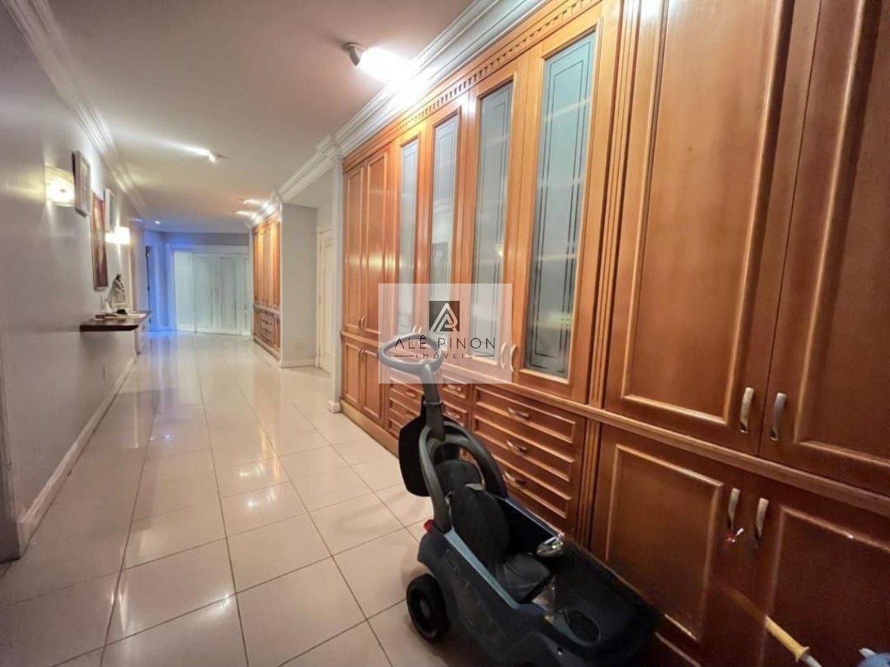 Imperdível: apartamento de luxo com 4 quartos e 4 suítes na 