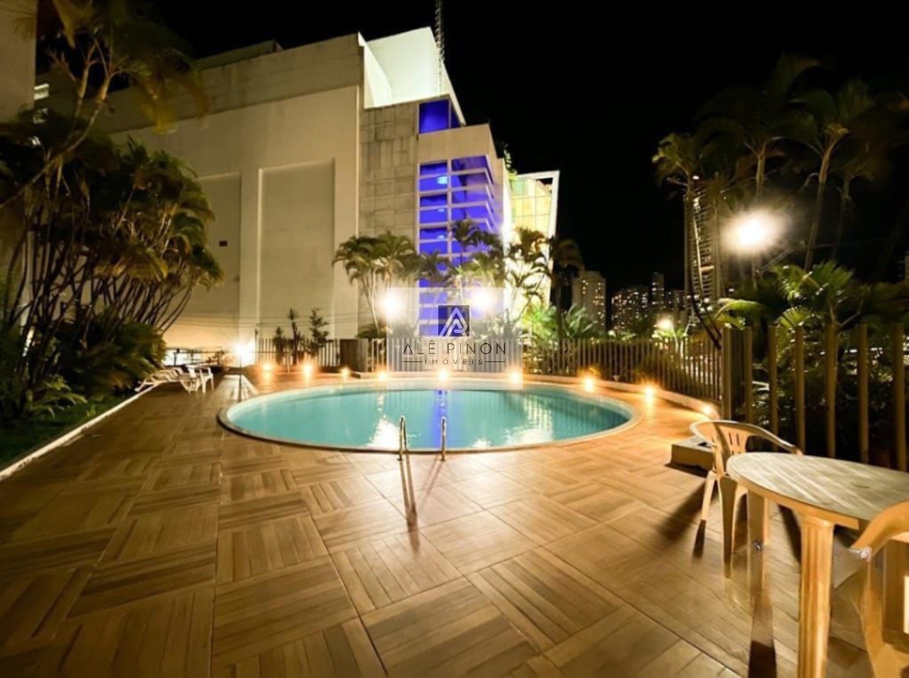 Imperdível: apartamento de luxo com 4 quartos e 4 suítes na 