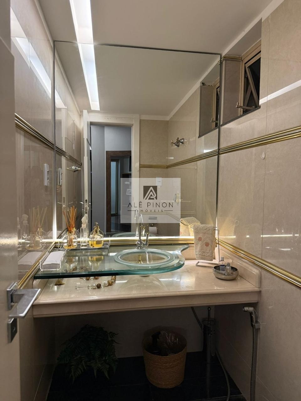 Apartamento de luxo com 4 quartos e 4 suítes no coração de batista campos , Belém-PA! 400m² e 4 vagas de garagem!, batista campos, Leonor Fernando