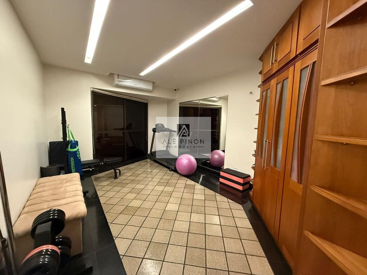 Apartamento de luxo com 4 quartos e 4 suítes no coração de batista campos , Belém-PA! 400m² e 4 vagas de garagem!, batista campos, Leonor Fernando