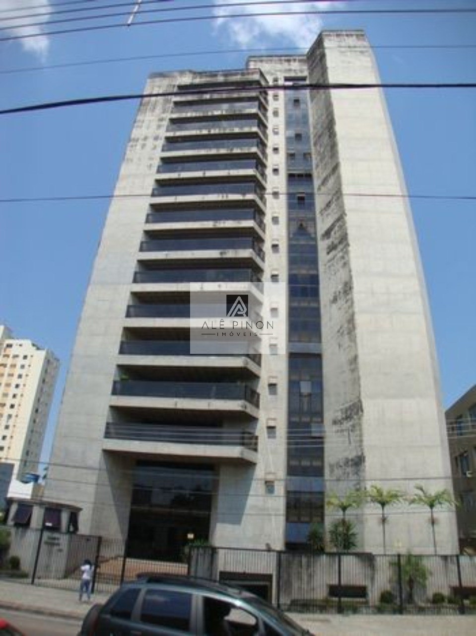 Apartamento de luxo com 4 quartos e 4 suítes no coração de b