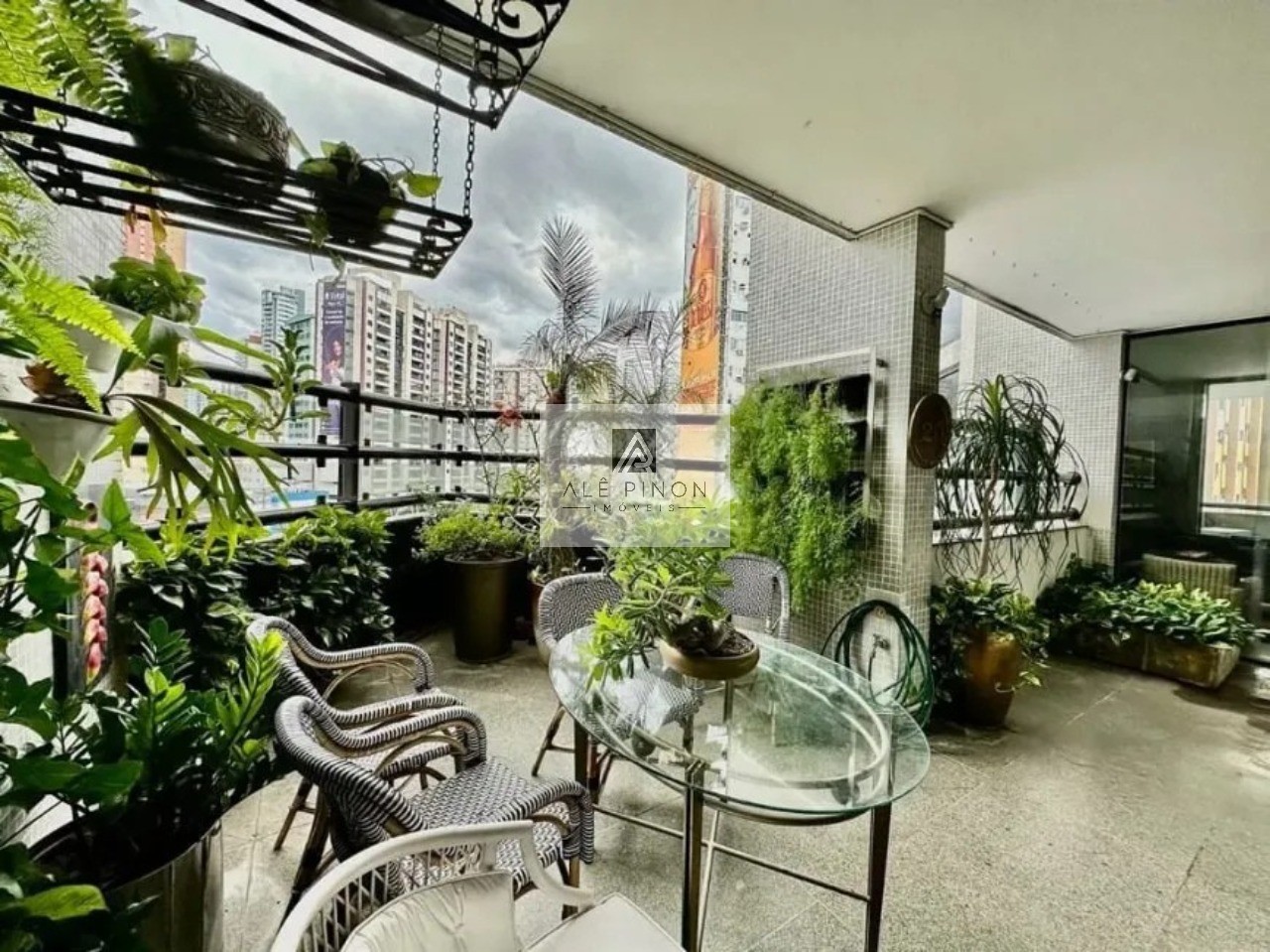 Apartamento de luxo no coração de belém-pa, reduto: 4 quarto