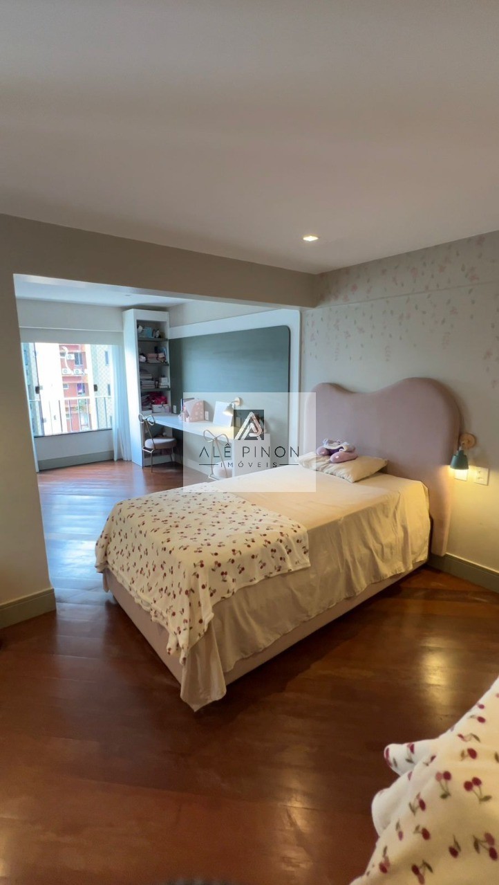Luxuoso apartamento de 5 quartos e 5 suítes à venda em Batista Campos, Belém-PA, com 3 vagas de garagem e 640m² de área.