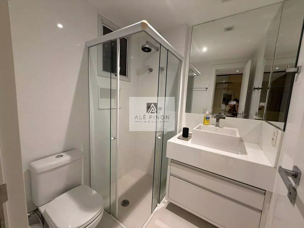 Venda de Apartamento de Luxo com 3 Suítes e 3 Vagas de Garagem na Cidade de - 250m² de Área - Imperdível - Belém