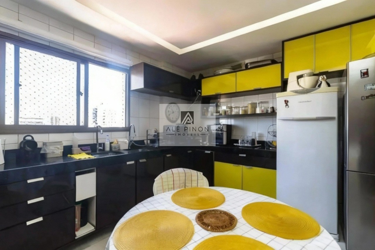 Imóvel de luxo: apartamento de 3 suítes com 204m² e 4 vagas 