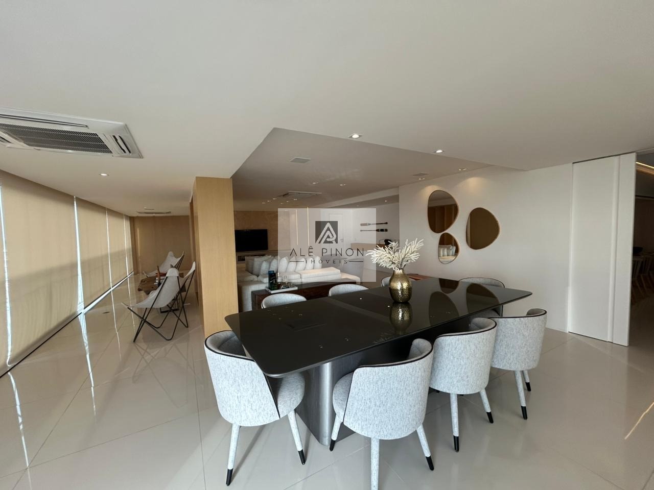 Venda de Apartamento de Luxo com 3 Suítes e 3 Vagas de Garagem na Cidade de - 250m² de Área - Imperdível - Belém