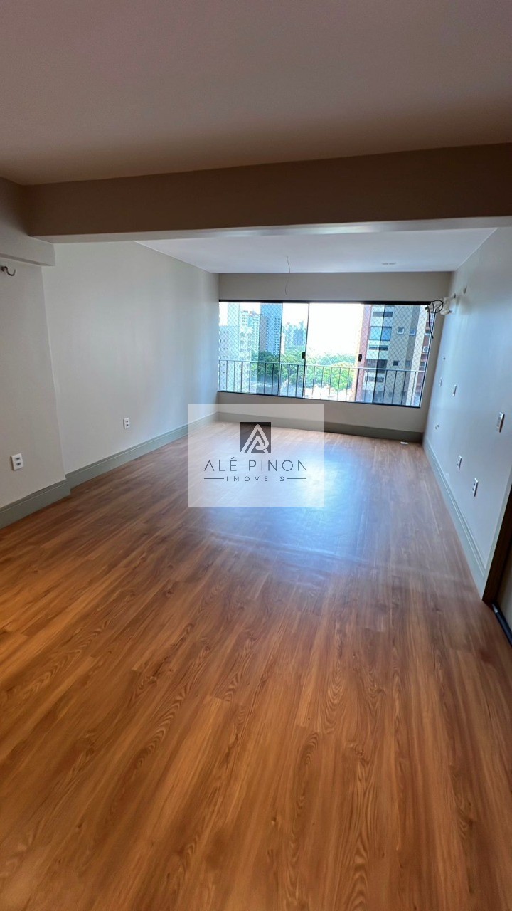 Luxuoso apartamento de 5 quartos e 5 suítes à venda em Batista Campos, Belém-PA, com 3 vagas de garagem e 640m² de área.