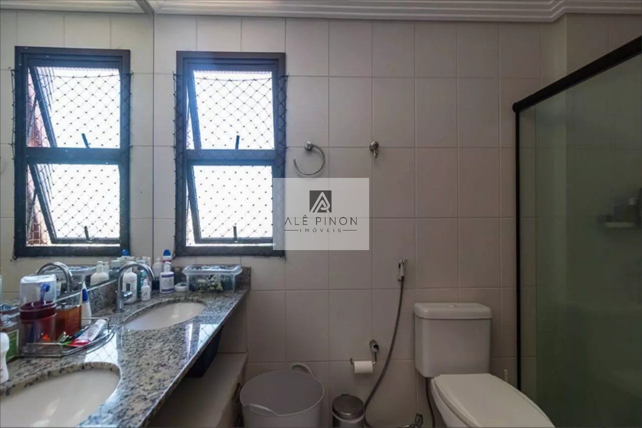 Imóvel de luxo: apartamento de 3 suítes com 204m² e 4 vagas 