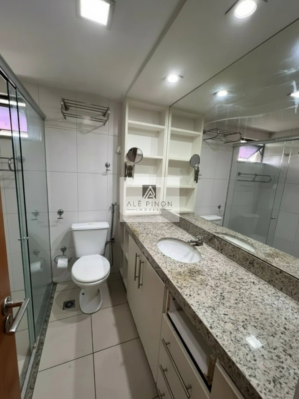 Apartamento à venda em Batista Campos, Belém-PA: 1 quarto, 1 suíte, 1 sala, 3 banheiros, 2 vagas de garagem, 91m².