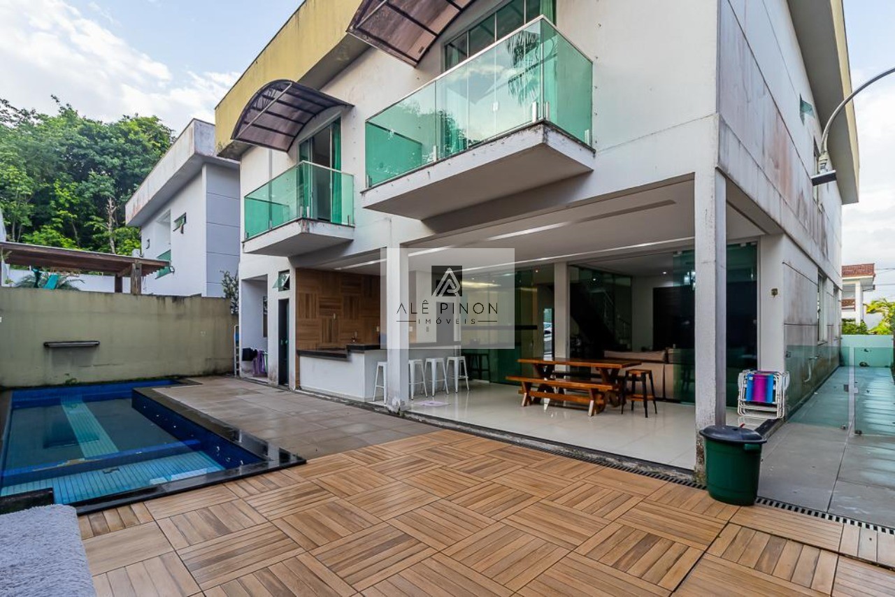Casa de luxo em condomínio no parque verde, belém-pa: 4 quar