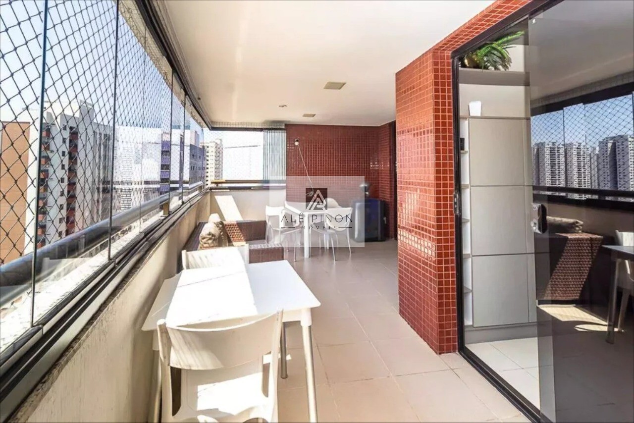 Imóvel de luxo: apartamento de 3 suítes com 204m² e 4 vagas 