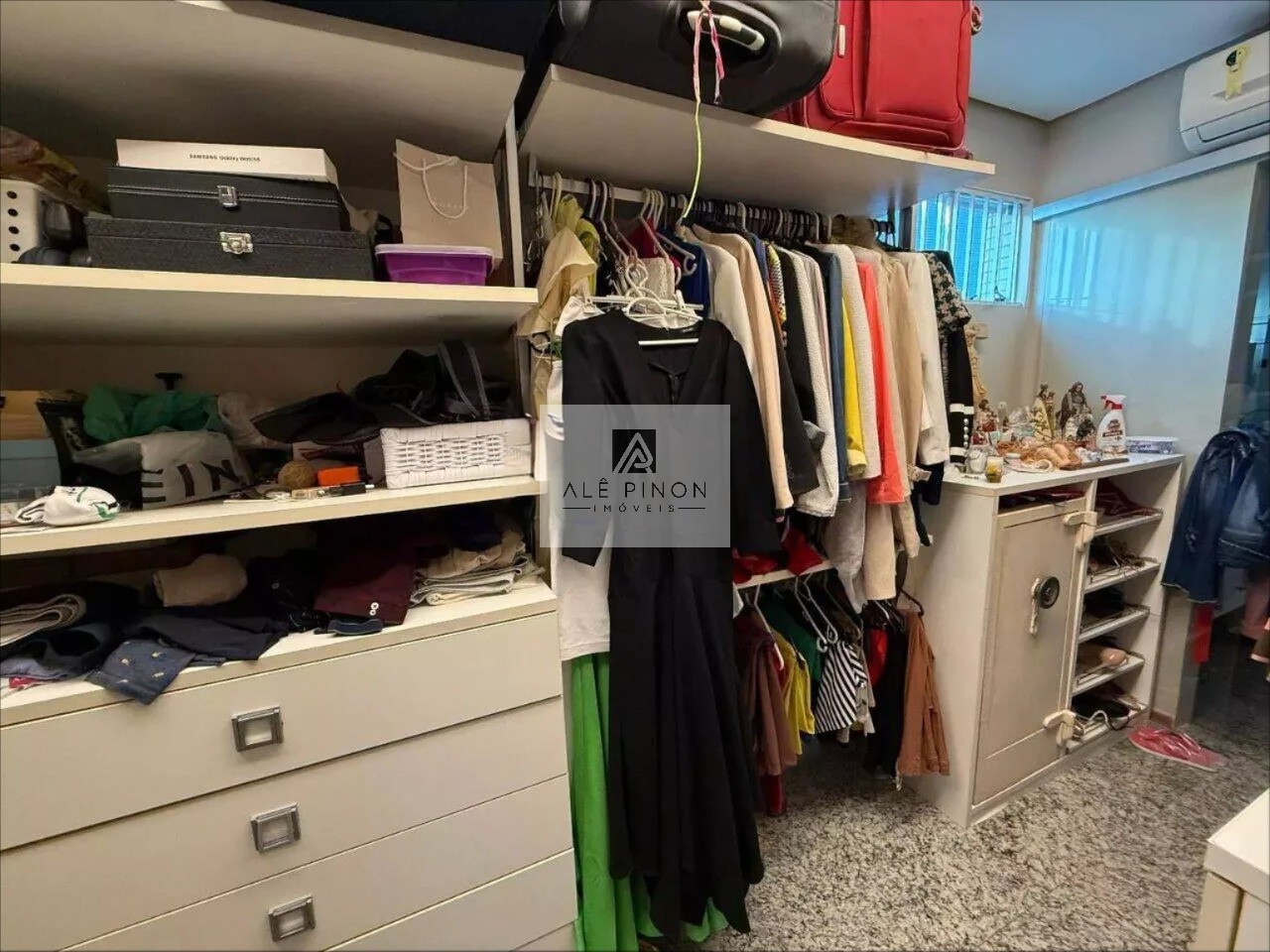 Apartamento de Luxo à Venda em Belém-PA, Umarizal: 4 Quartos, 4 Suítes, 3 Salas, 5 Banheiros, 3 Vagas, 260m².