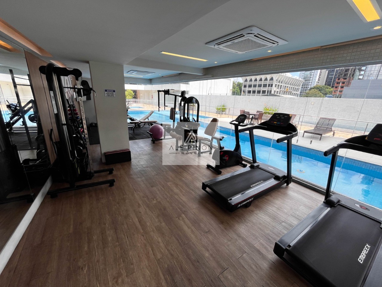 Apartamento de luxo com 2 suítes e 3 vagas de garagem em bel