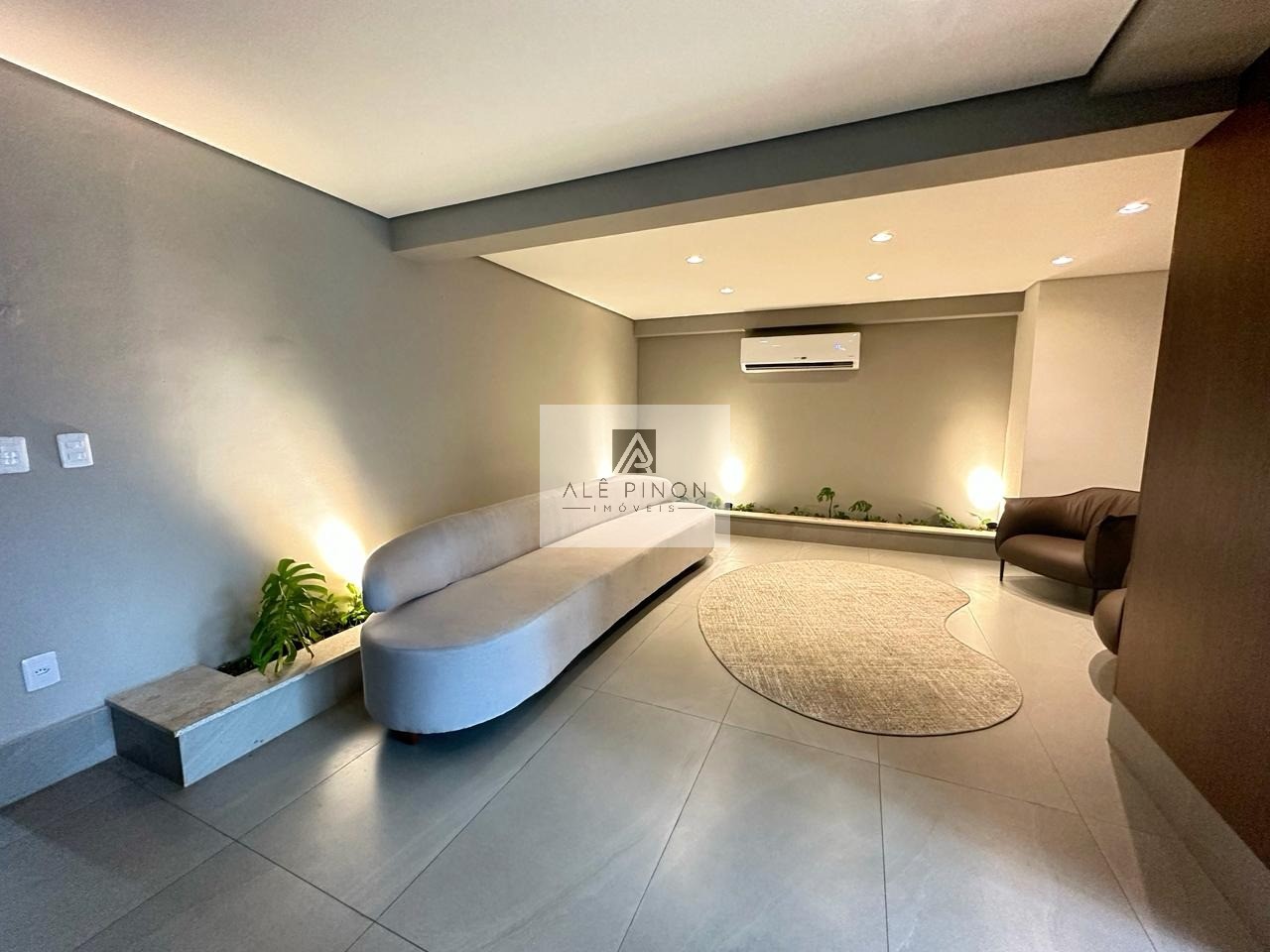 Apartamento de luxo à venda em Belém-PA, bairro Nazaré:4 suítes, 2 salas, 4 banheiros, 3 vagas, 170m².