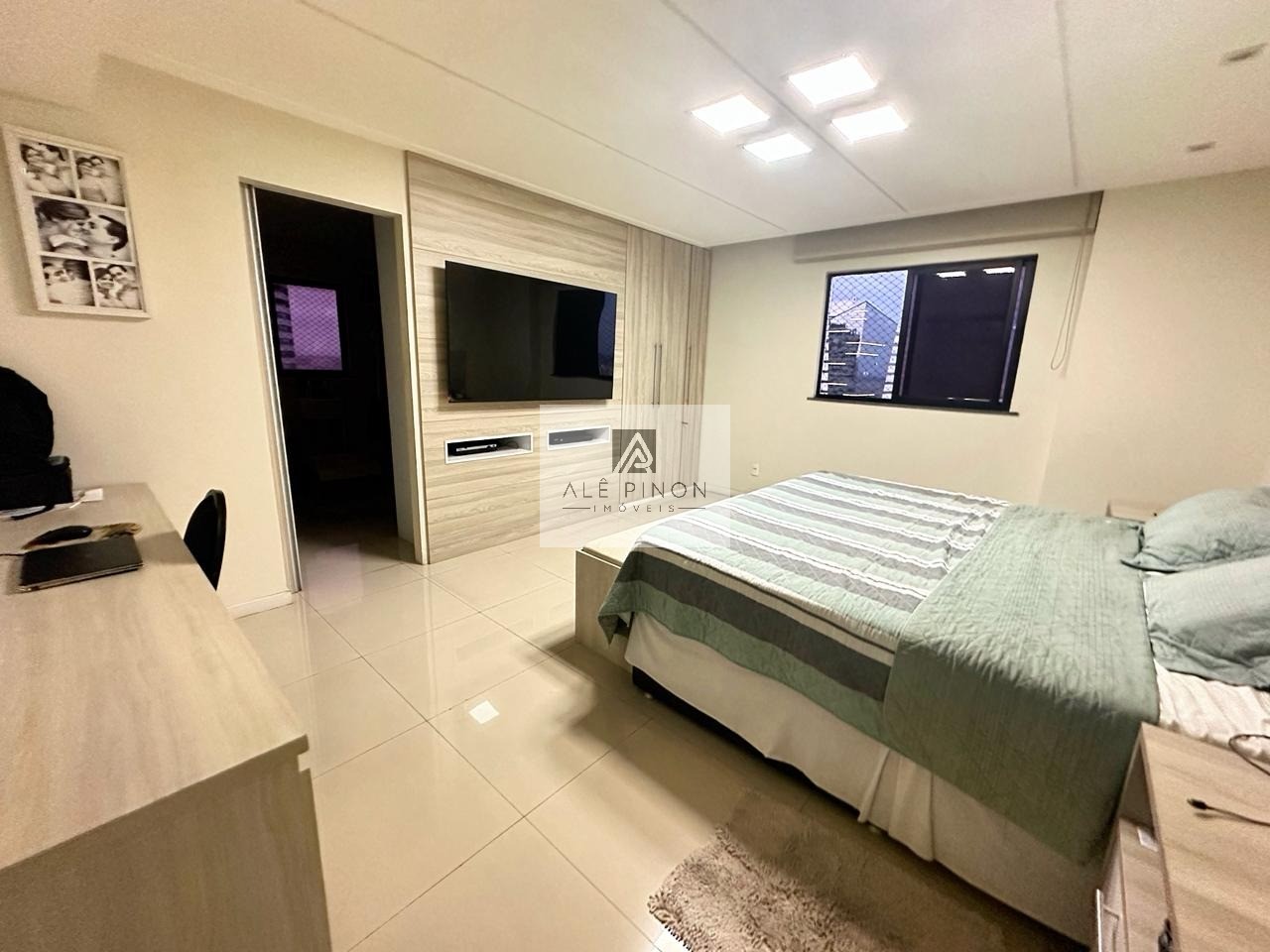 Luxuoso apartamento de 3 quartos e 3 suítes no umarizal, bel