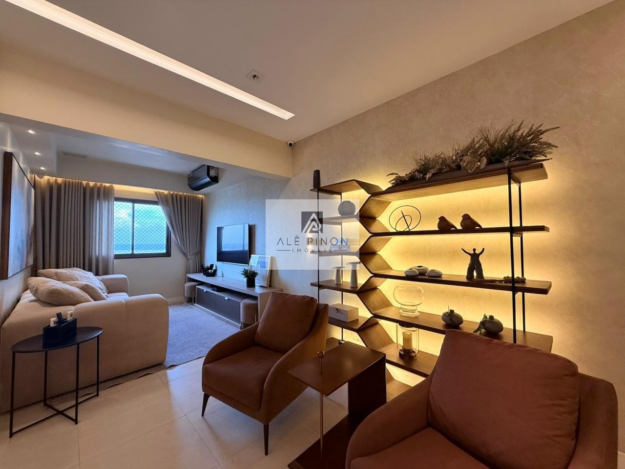 Apartamento de 3 quartos e 3 suítes com 155m² no bairro bati