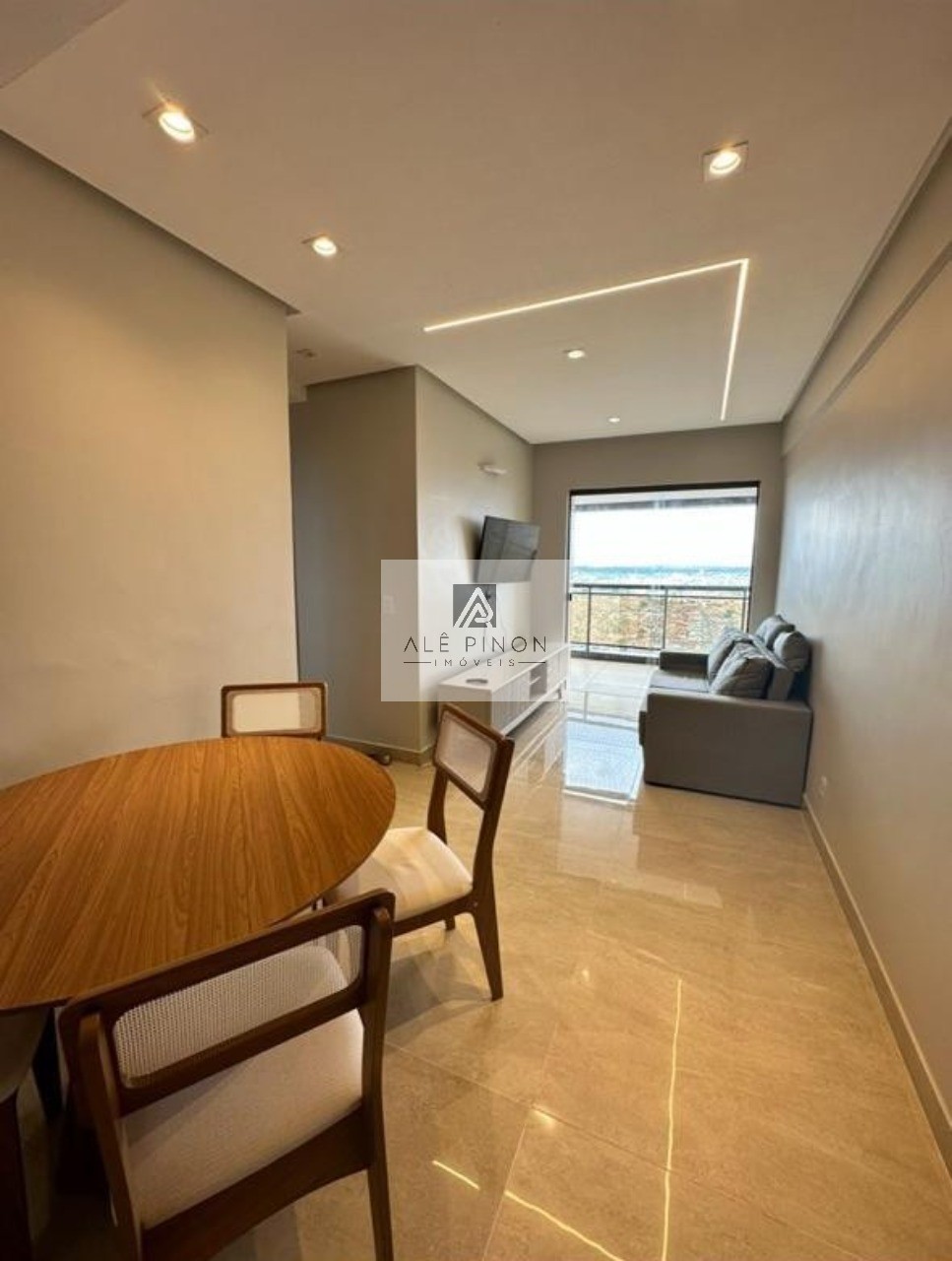 Espaçoso apartamento de 3 quartos com suíte e garagem em con