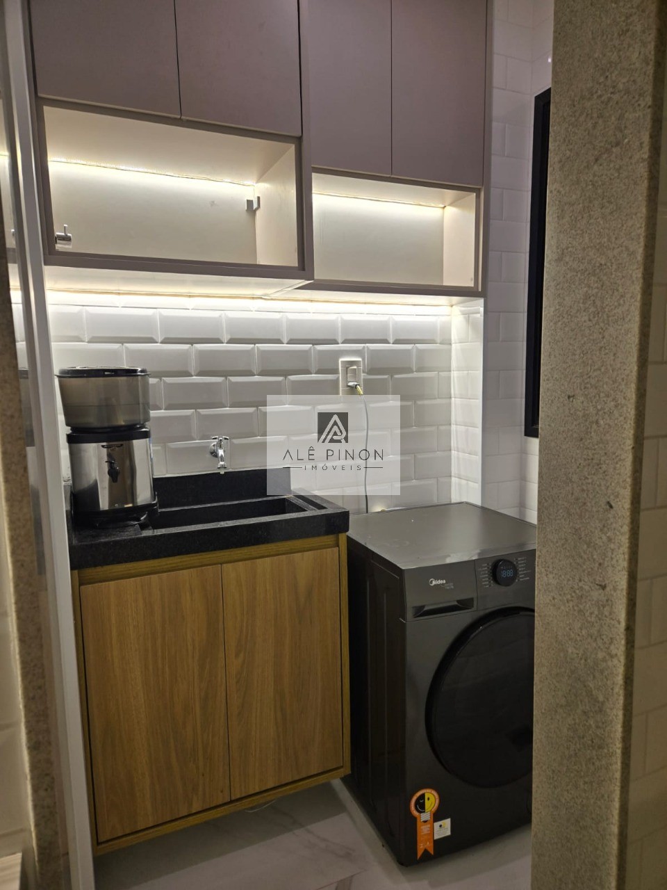 Cobertura de alto padrão para venda ou locação em Belém-PA, no bairro Batista Campos: 3 quartos, 3 suítes, 1 sala, 4 banheiros, 3 vagas, 149m².