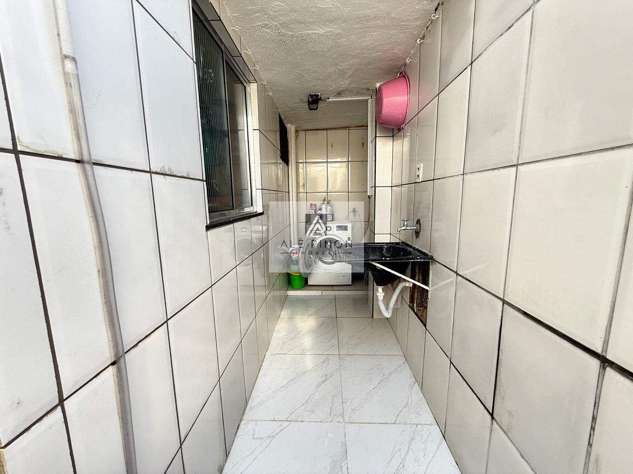 Casa em Condomínio de Luxo no Parque Verde, Belém-PA: 4 Quartos, 1 Suíte, 3 Salas, 2 Vagas de Garagem, 230m² de Área.