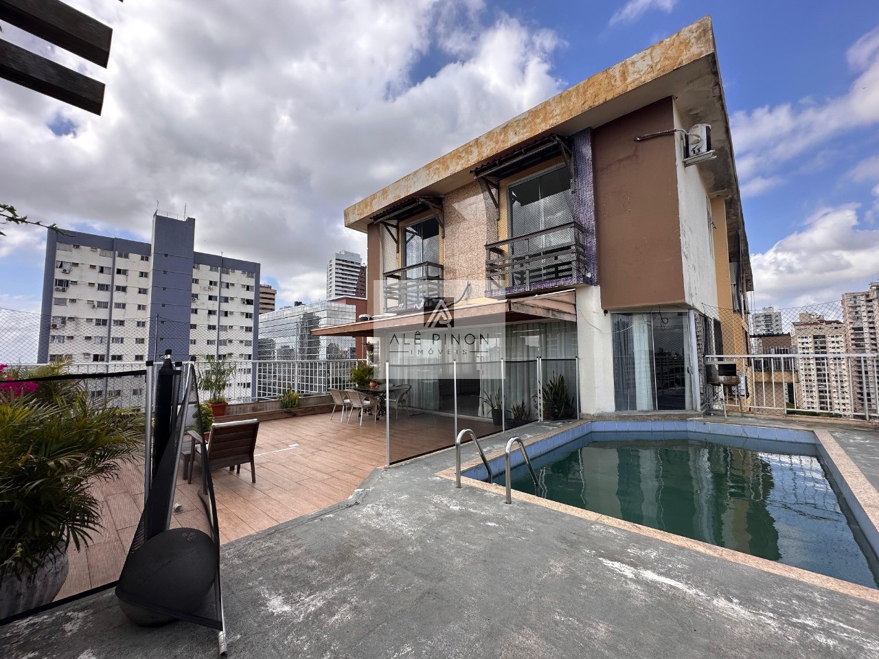 Imperdível apartamento de 3 quartos e 3 suítes no são brás, 