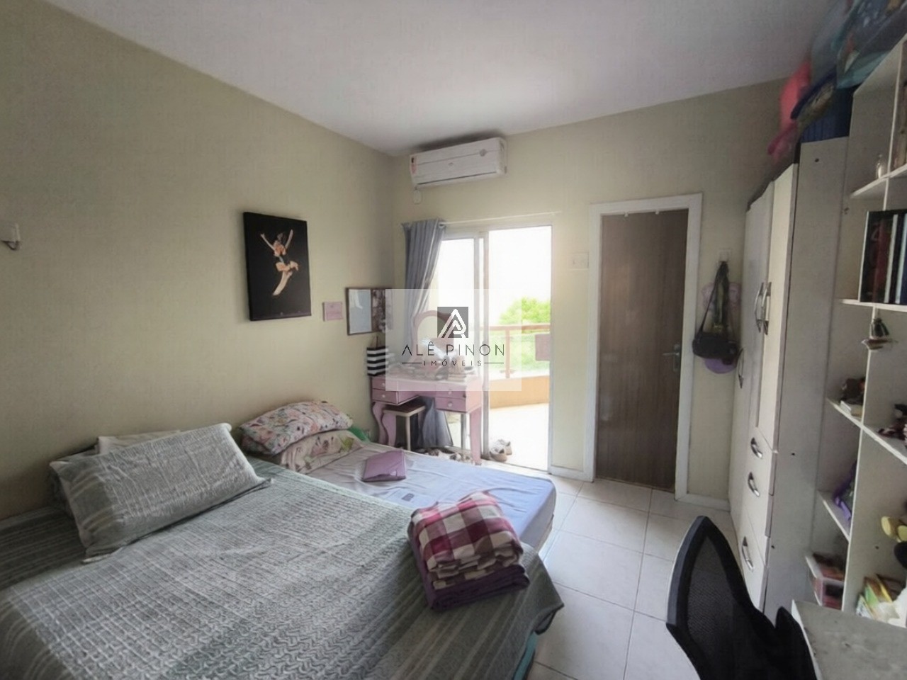 Imperdível: apartamento de luxo com 4 quartos e 4 suítes em 