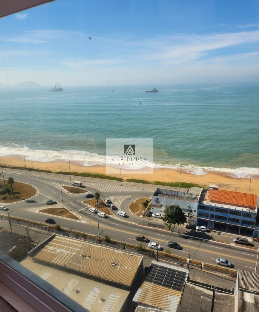 Oportunidade imperdível: Apartamento de luxo na Praia Campista, Macaé-RJ, com 3 quartos, 3 suítes e 145m²!