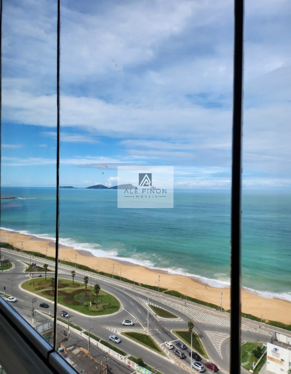 Oportunidade imperdível: Apartamento de luxo na Praia Campista, Macaé-RJ, com 3 quartos, 3 suítes e 145m²!