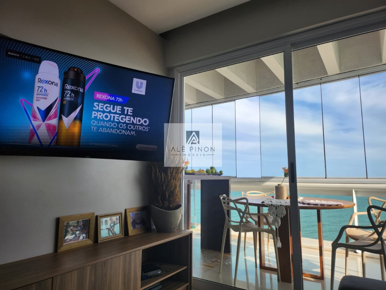 Oportunidade imperdível: Apartamento de luxo na Praia Campista, Macaé-RJ, com 3 quartos, 3 suítes e 145m²!