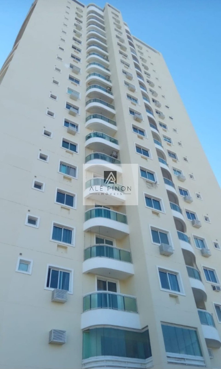 Oportunidade imperdível: Apartamento de luxo na Praia Campista, Macaé-RJ, com 3 quartos, 3 suítes e 145m²!
