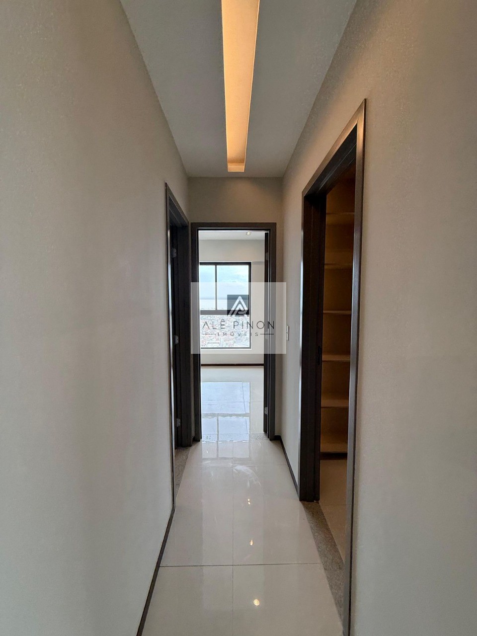 Apartamento de luxo em condomínio exclusivo em batista campo
