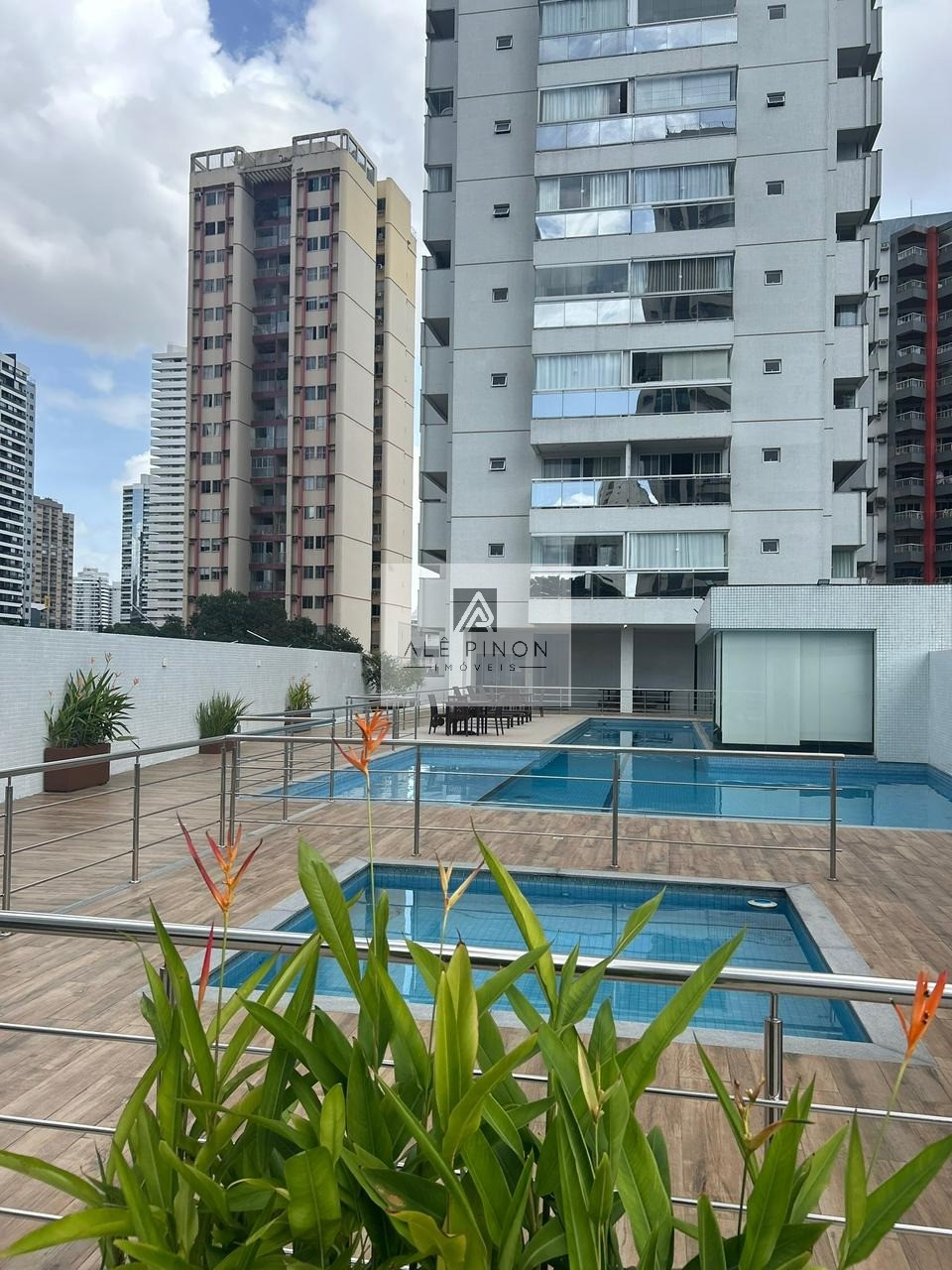 Imóvel de alto padrão: apartamento de luxo com 3 quartos e 4