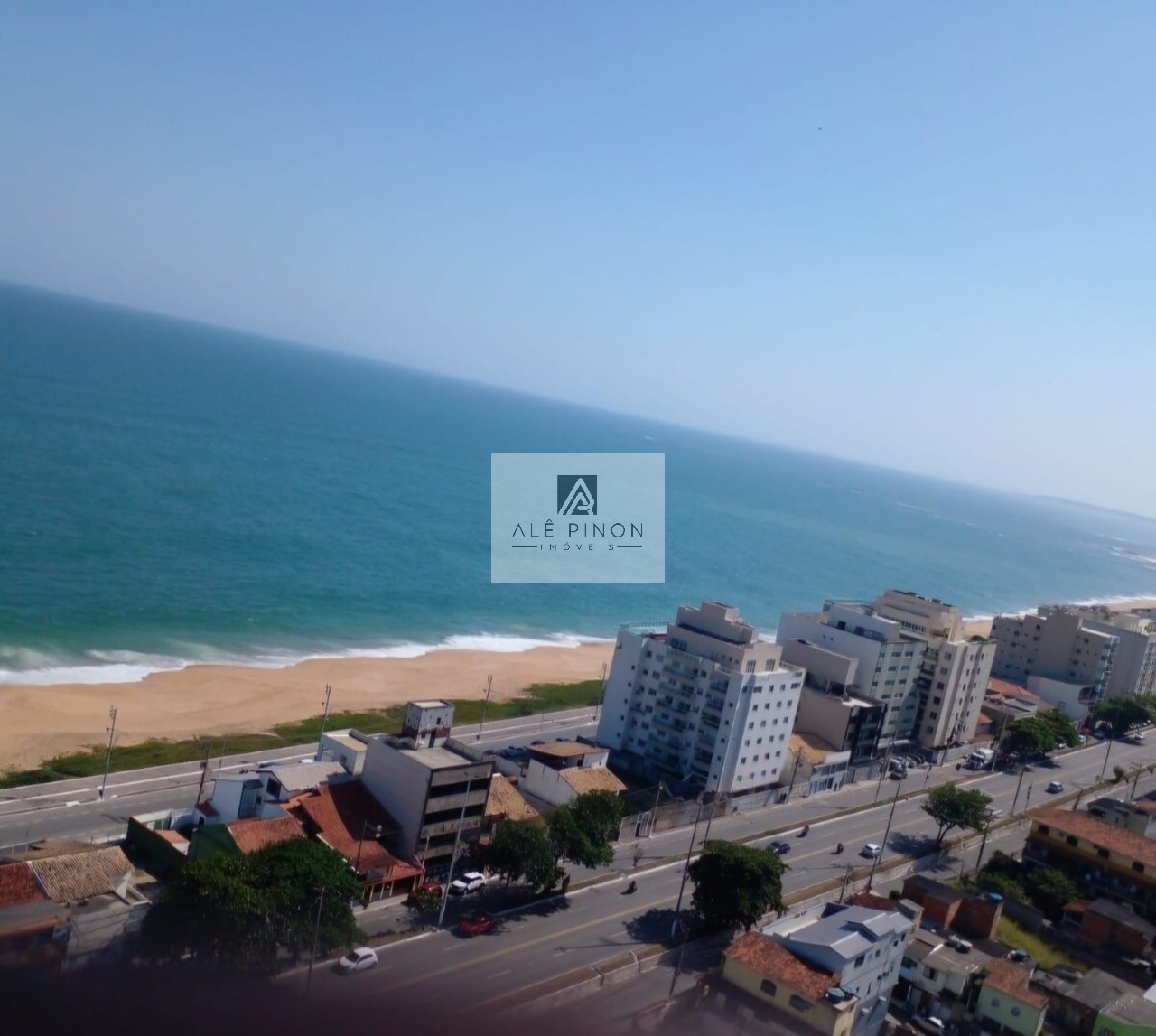 Oportunidade imperdível: Apartamento de luxo na Praia Campista, Macaé-RJ, com 3 quartos, 3 suítes e 145m²!