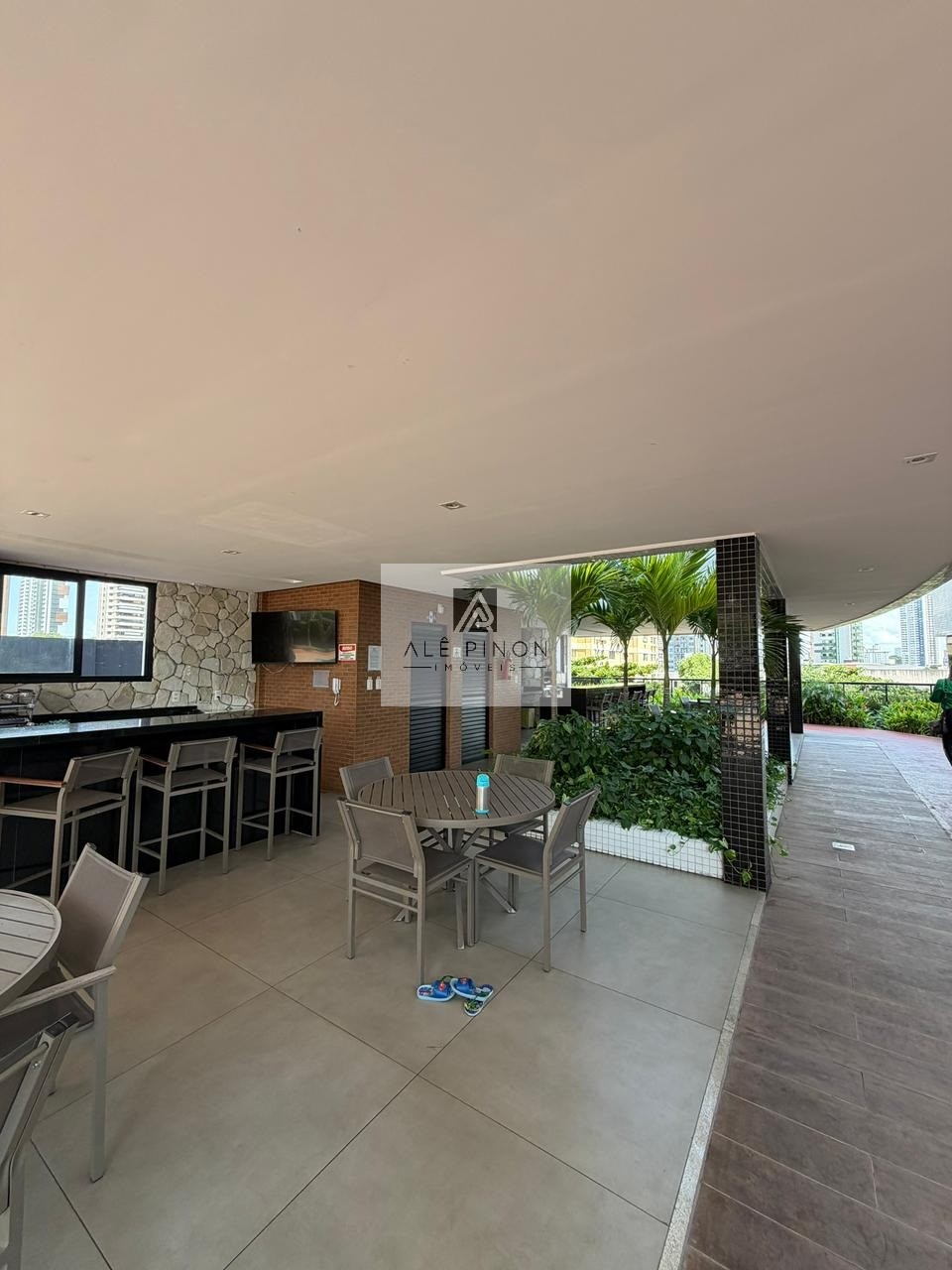 Aluguel de Cobertura Luxuosa em Belém-PA, Bairro Batista Campos: 3 Quartos, 3 Suítes, 2 Salas, 3 Vagas, 150m². Venha Conferir!