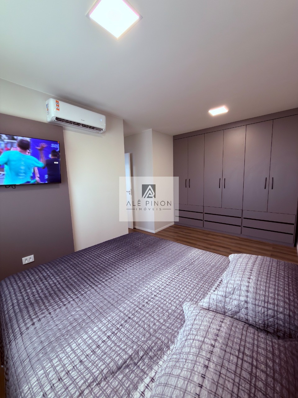 Apartamento para locação em Belém-PA, bairro Jurunas: 2 quartos, 1 suíte, 1 sala, 1 vaga na garagem, 78m². Mobiliado. Venha conferir!