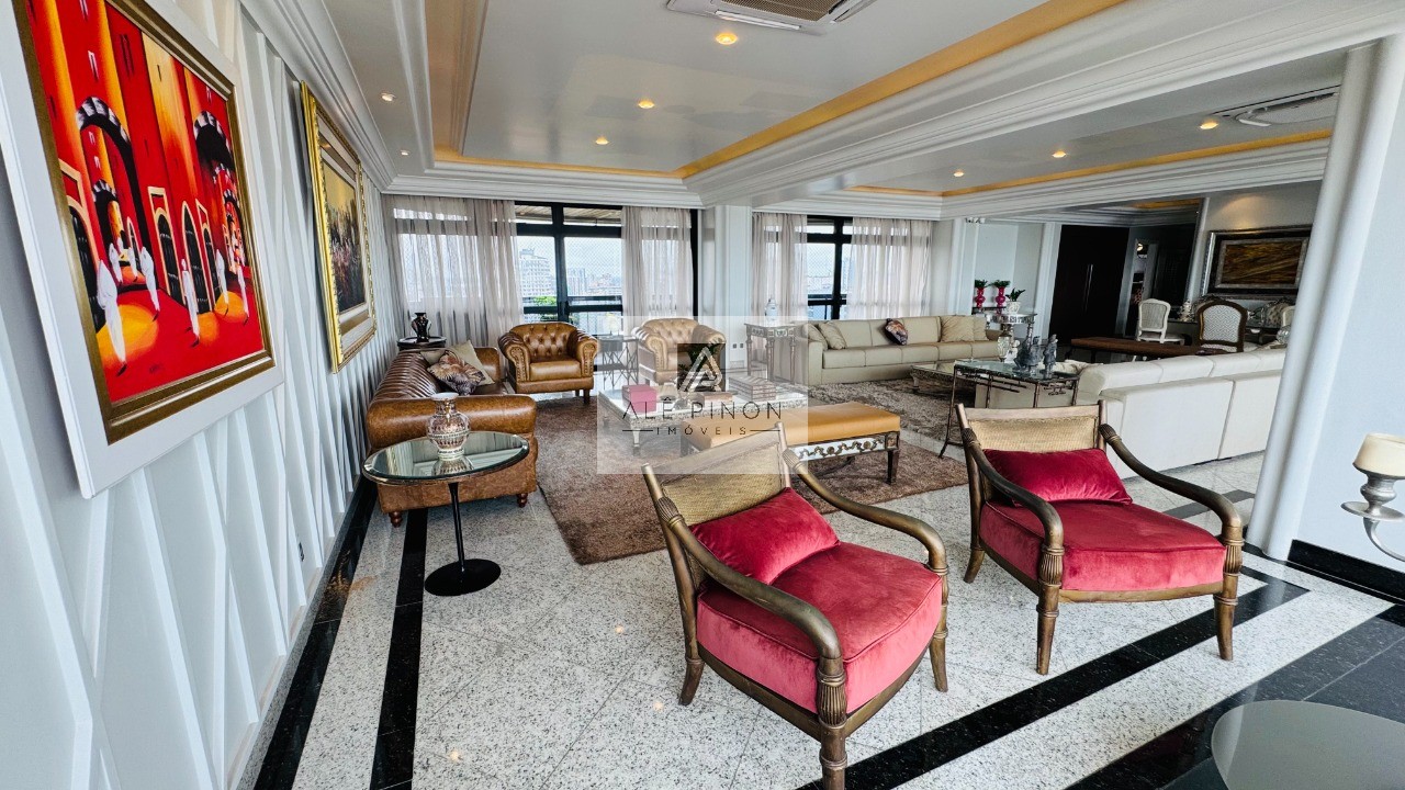 Imperdível apartamento de luxo com 4 quartos e 4 suítes na Campina, Belém-PA - 512m², 4 vagas!