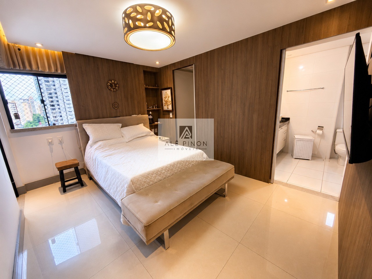 Apartamento de Luxo à Venda em Belém-PA, Umarizal: 4 Quartos, 3 Suítes, 6 Banheiros, 2 Vagas, 195m².