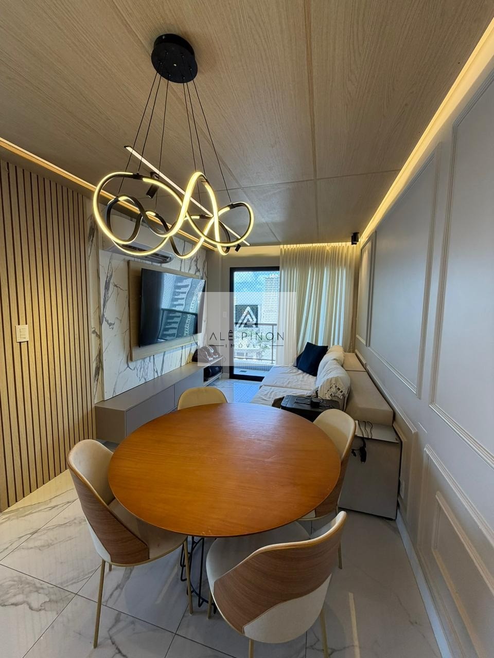 Aluguel de Cobertura Luxuosa em Belém-PA, Bairro Batista Campos: 3 Quartos, 3 Suítes, 2 Salas, 3 Vagas, 150m². Venha Conferir! - foto 3
