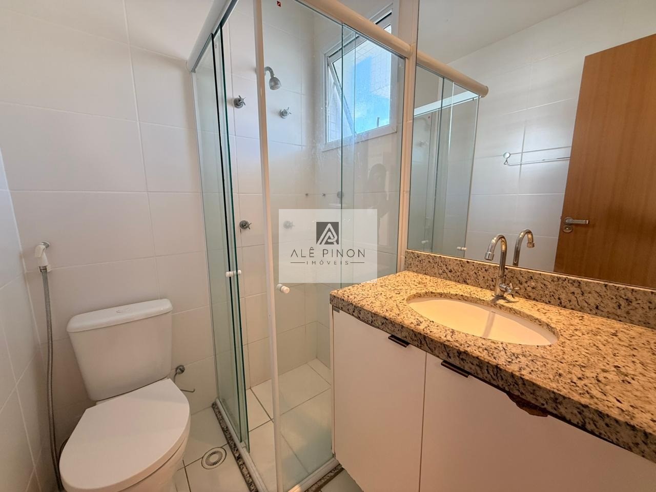 Apartamento de Luxo no Umarizal: 3 Quartos, 3 Suítes, 3 Salas e 143m² - Belém-PA