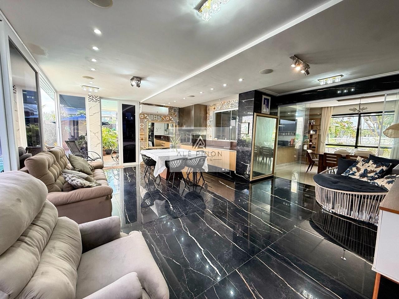 Belém-PA: Casa de luxo em condomínio no parque verde com 4 quartos, 4 suítes e 6 vagas de garagem! - foto 10