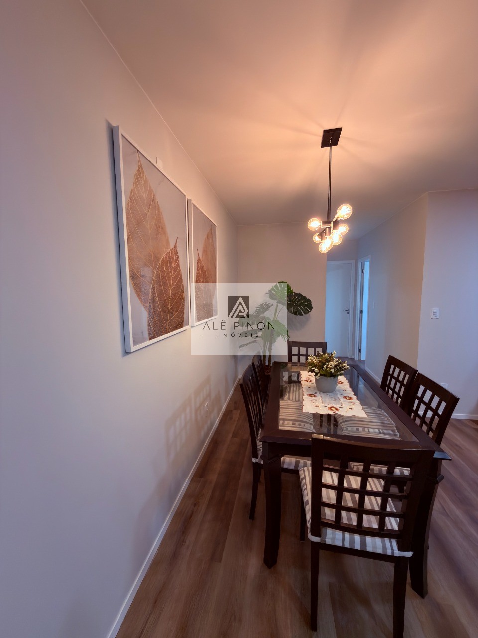 Apartamento para locação em Belém-PA, bairro Jurunas: 2 quartos, 1 suíte, 1 sala, 1 vaga na garagem, 78m². Mobiliado. Venha conferir!